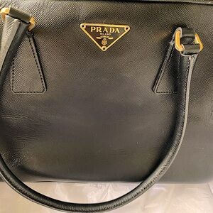 Prada Black Saffiano Leather Structured Tote – Made in Italy